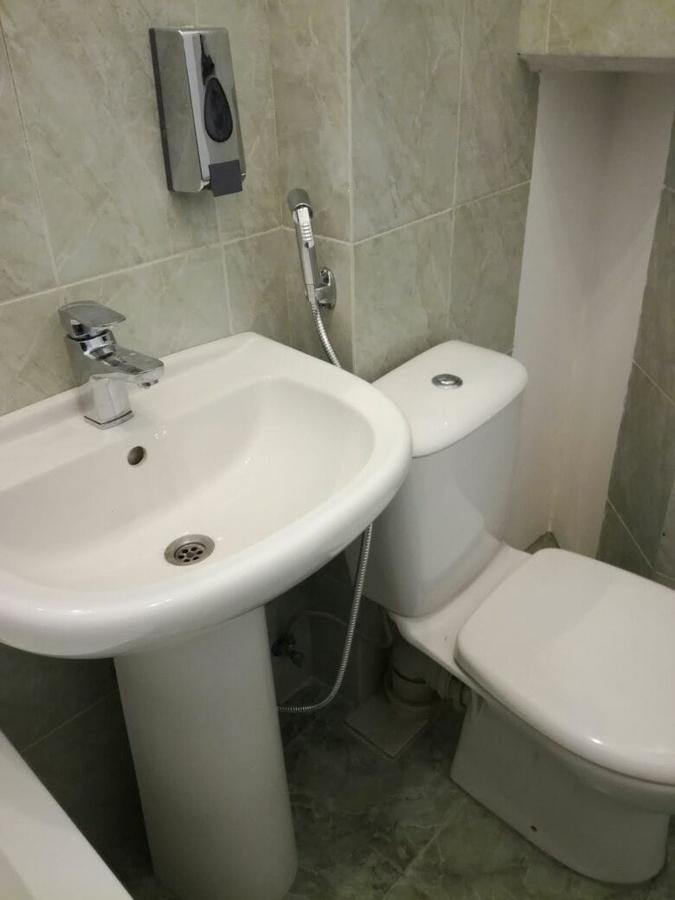 200 Metres From Rustaveli Avenue Apartment Tbilisi Luaran gambar